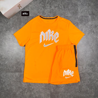 Nike Challenger Print Set Orange