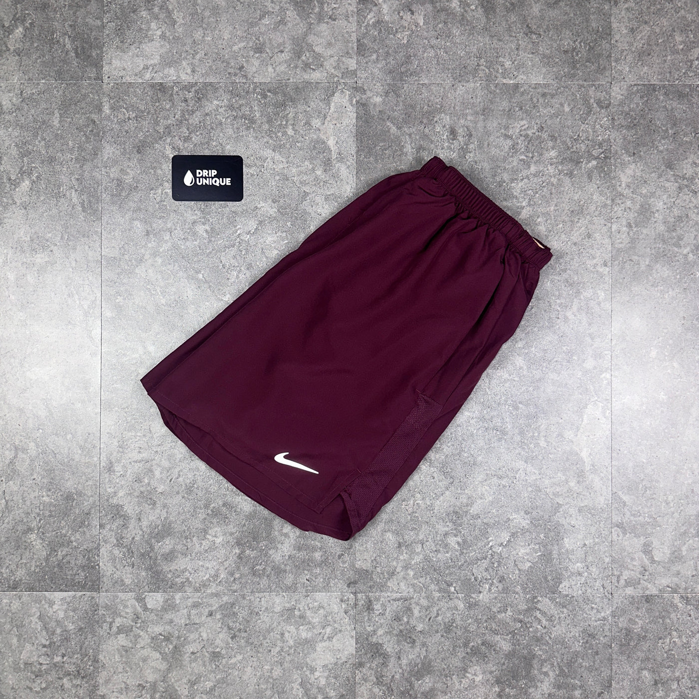 Nike Dri-Fit Challenger Shorts 7" Midnight Maroon