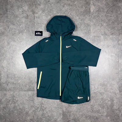 Nike UV Windrunner Jacket Deep Jungle & Flex Stride Shorts Set